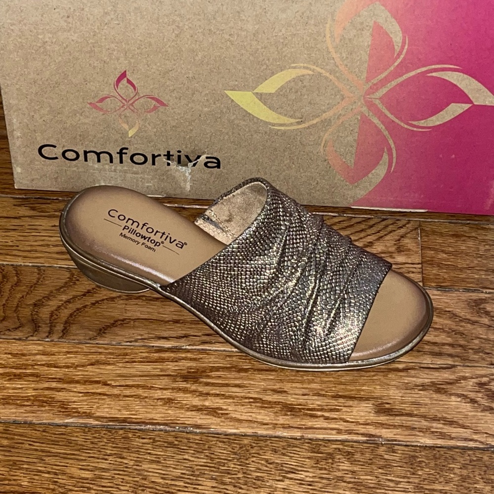 Comfortiva Norene Slide Sandals Luggage Brown metallic Leather Women’s Size 8